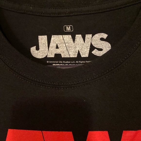 Men’s or Unisex Jaws Shark Shirt Size Medium. NWOT - Picture 2 of 3